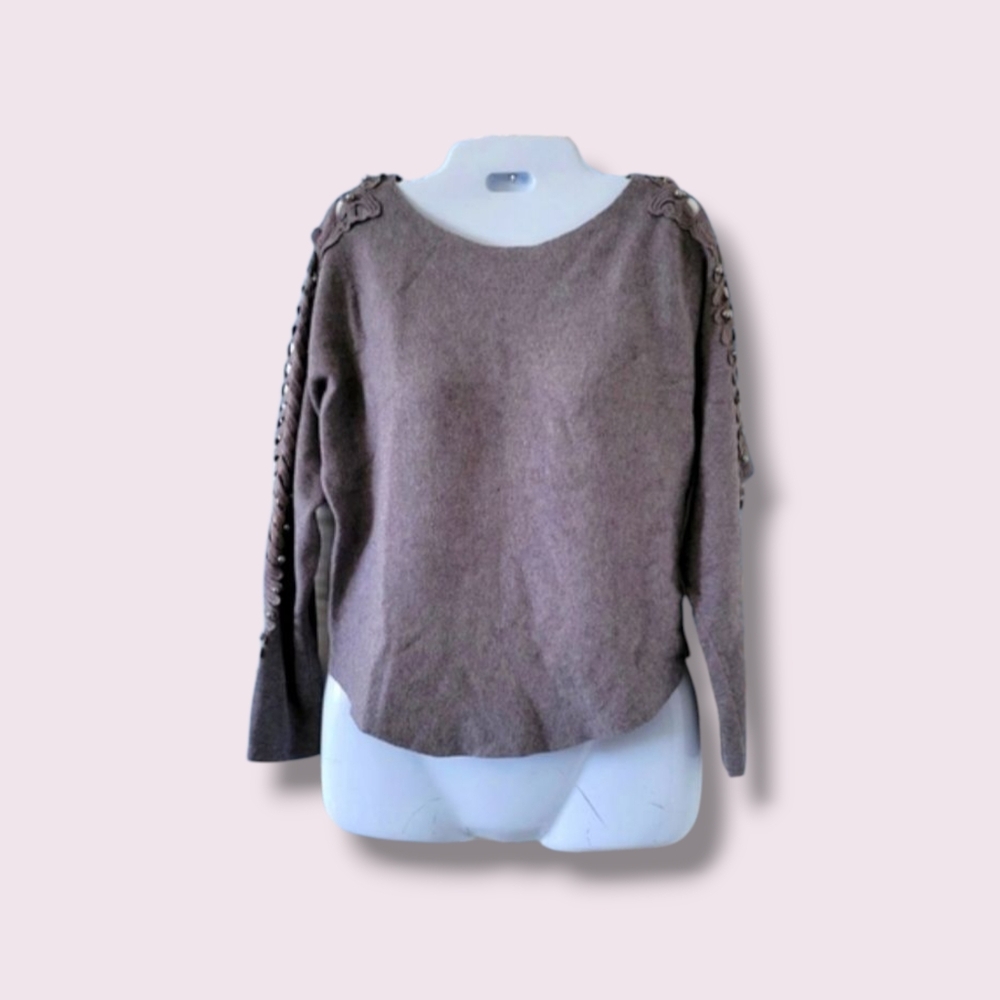 Ember | Pretty Gray Open Lace Faux Pearls Long Sleeve Sweater (SIZE M)